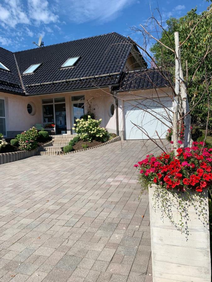 Lifestyle Apartment Kurort Steinbach-Hallenberg Bagian luar foto